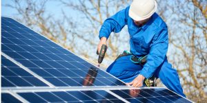 Installation Maintenance Panneaux Solaires Photovoltaïques à Montjoyer